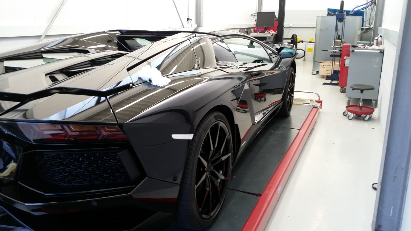 Autoschutzhülle Lamborghini Aventador S - ExternResist®-Abdeckplane :  Verwendung im Freien