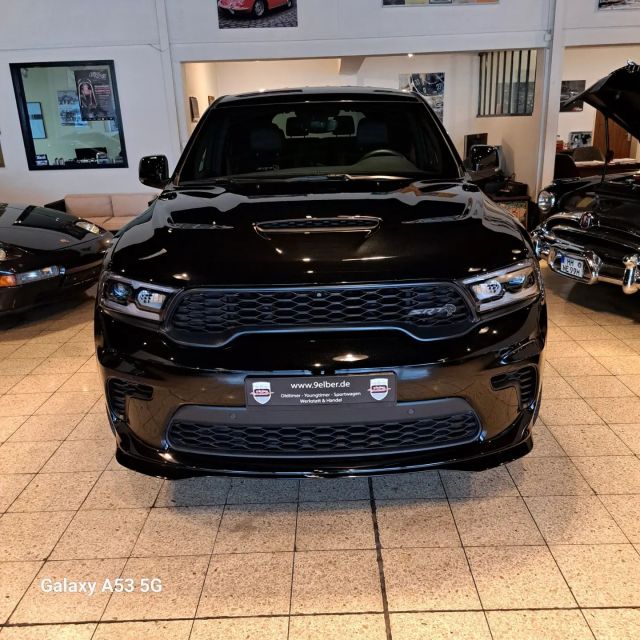 Wie waren mal wieder bei der Frima @9elber zu Gast. Dort haben wir diesen Dodge wieder auf Hochglanz gebracht. Hat Spass gemacht.

‐--‐----‐-----‐--------------------------‐-------------‐---------------
www.mgclean.de
info@mgclean.de
-‐‐--------------------------------------------------------------------
#dodge #durango #srt #mgclean #9elber #detailing #car #fahrzeugaufbereitung #dryicecleaning #trockeneisreinigung #börnsen #hamburg#bergedorf